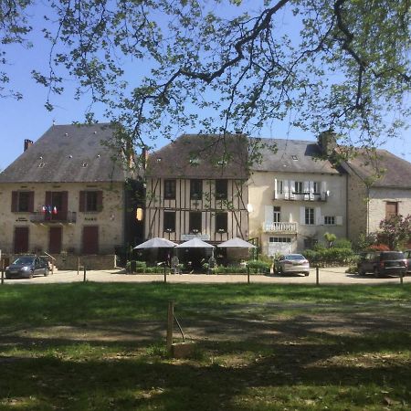 Auberge Henri IV Segur-le-Chateau Buitenkant foto