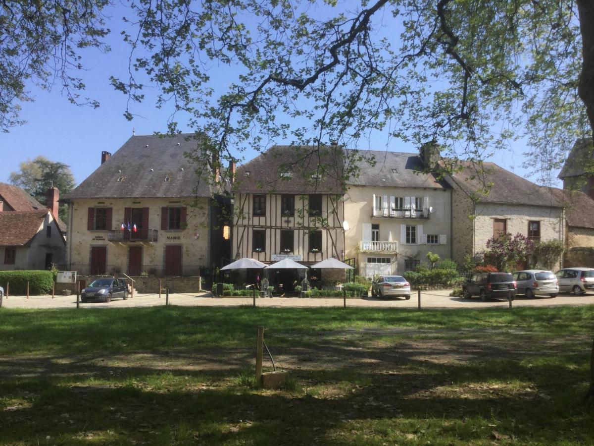 Auberge Henri IV Segur-le-Chateau Buitenkant foto